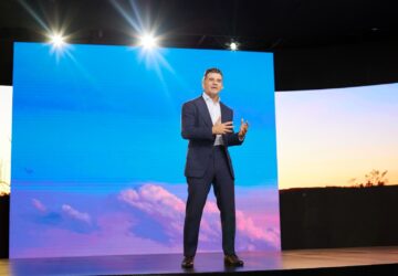 Miguel Galuccio, presidente y CEO de Vista, señaló que esta adquisición fortalece la posición de la empresa en Vaca Muerta con activos de primer nivel.